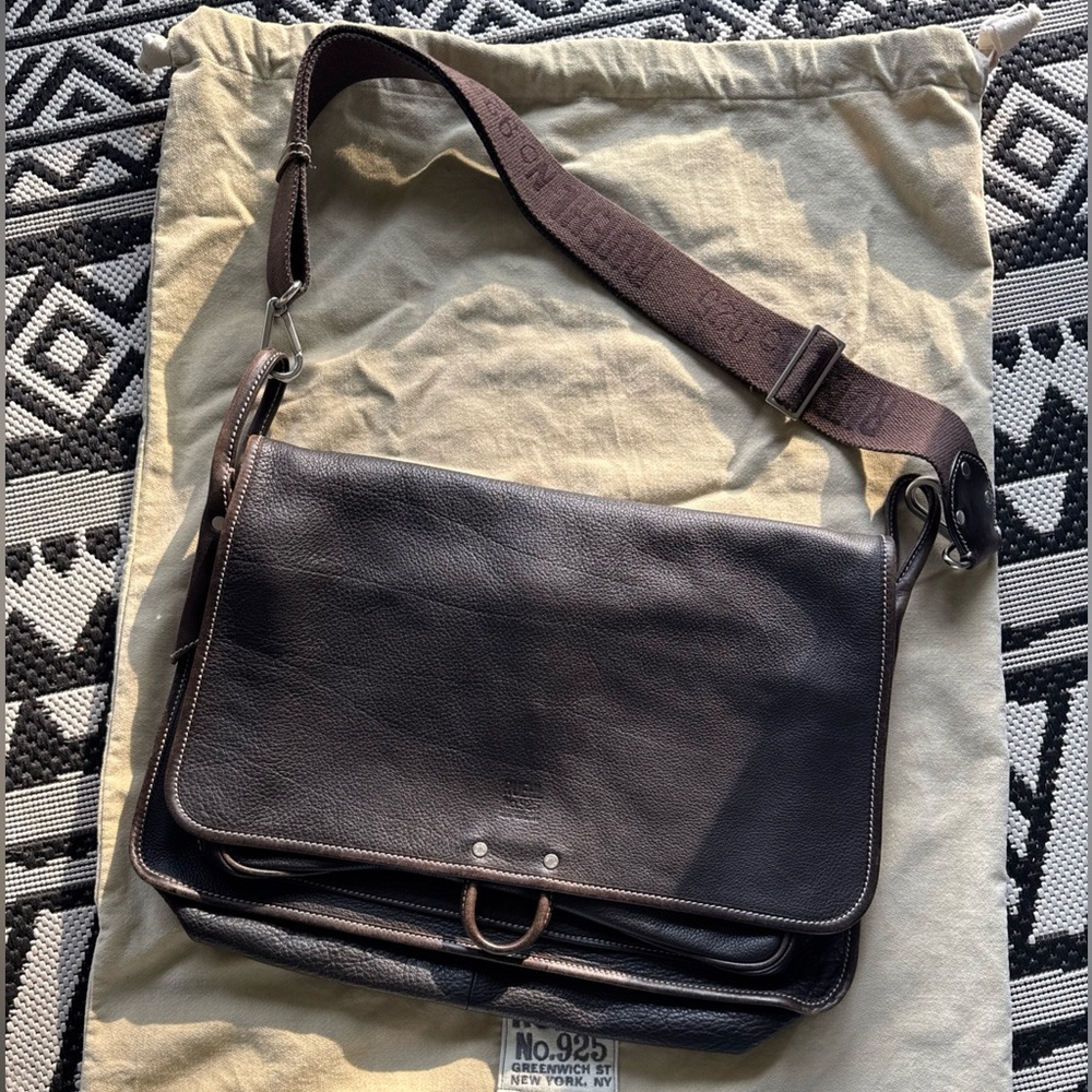 Ruehl No.925 Leather Messenger Bag Made in Italy